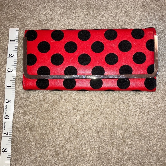 red wallet with black polka dots, 9 x 4 - Picture 7 of 7